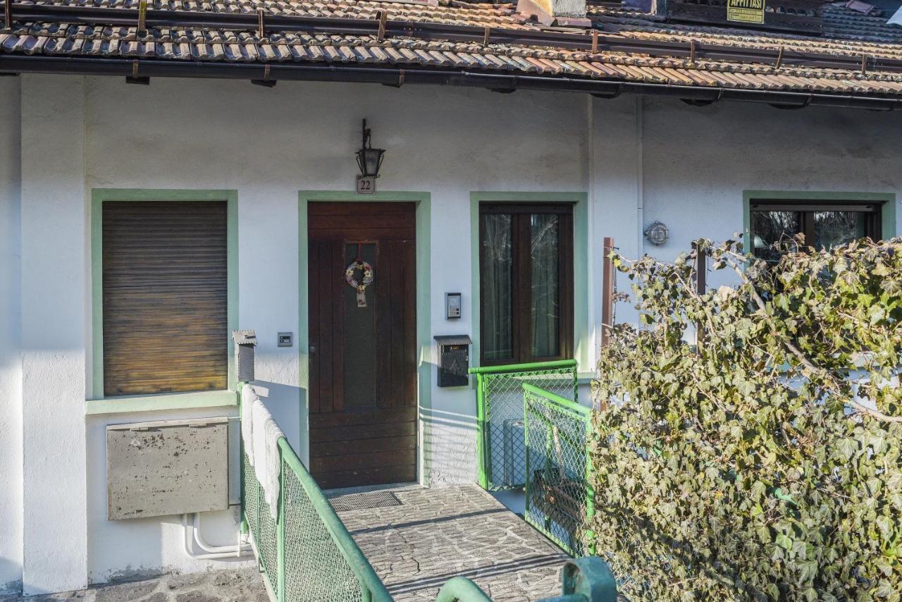 Appartement Mansarda Tra Le Dolomiti Di Brenta à Bocenago Extérieur photo